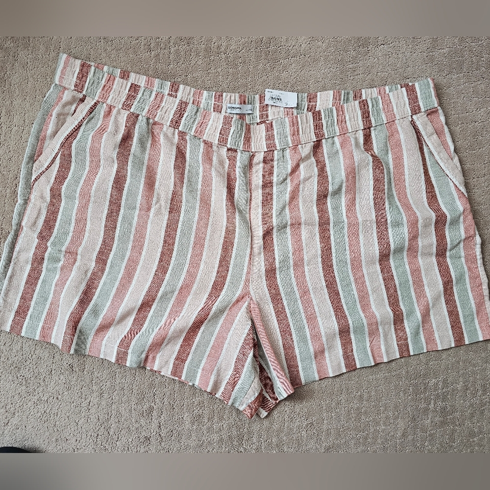 Sonoma Plus Size Pull-on Shorts - Picture 1 of 5